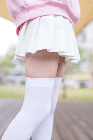 淫乱小镇小说
